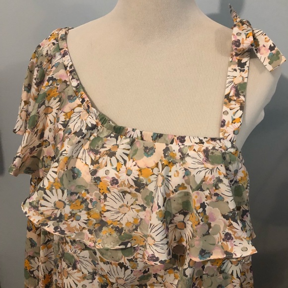 LC Lauren Conrad floral blouse - Picture 2 of 7
